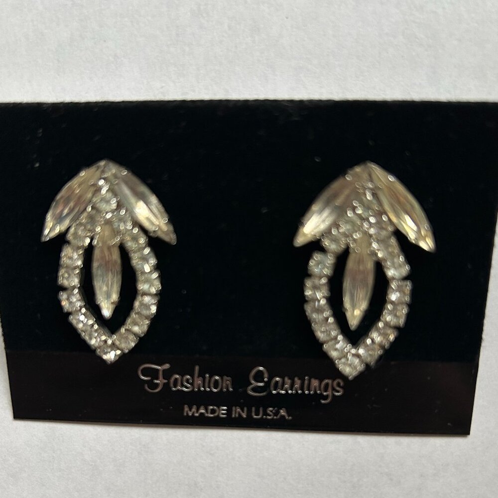 Vintage Art Deco Clear Rhinestone Silver Tone Earrings 1.25", 1950's? STUNNING